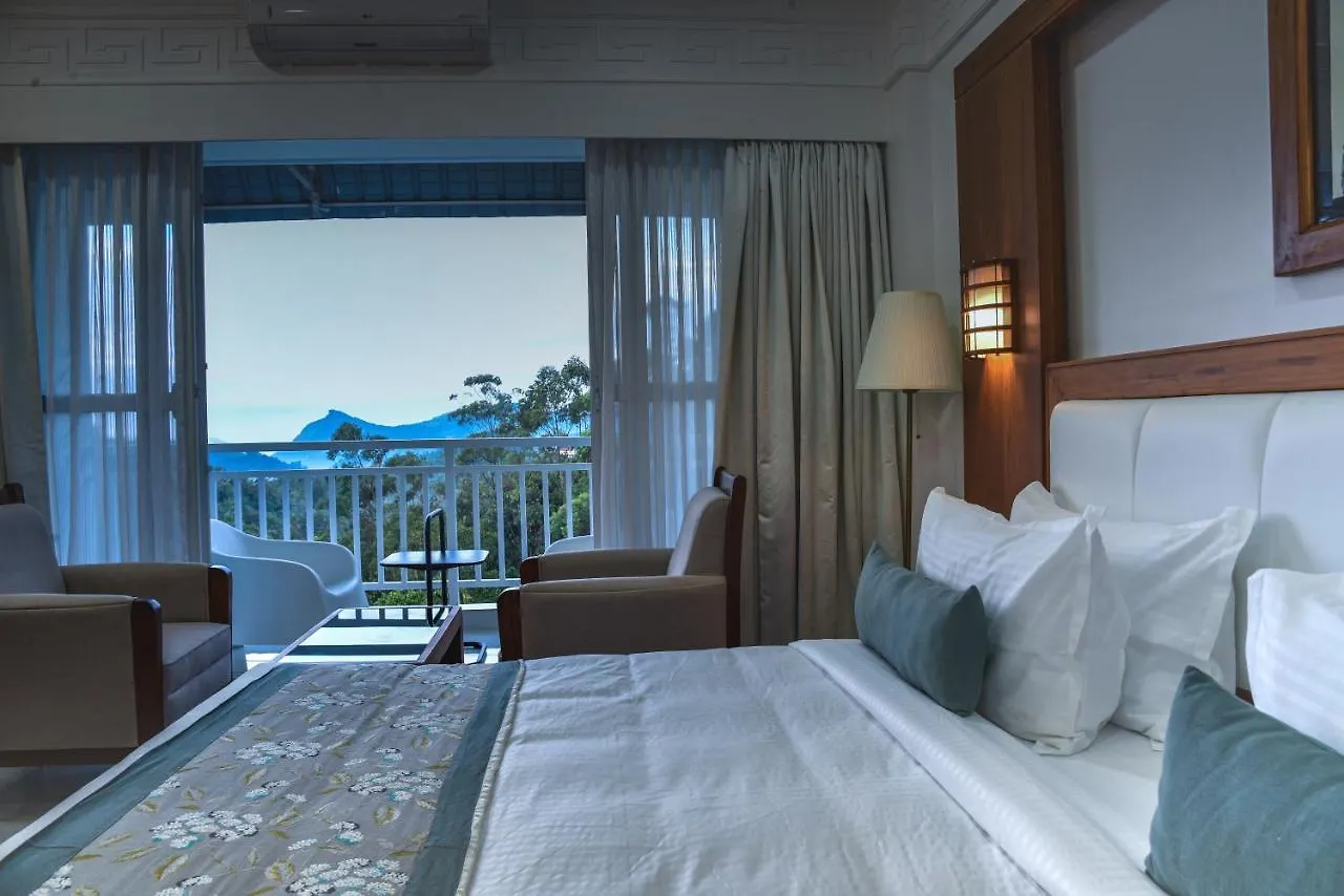 Hotel White House, Munnar Resort