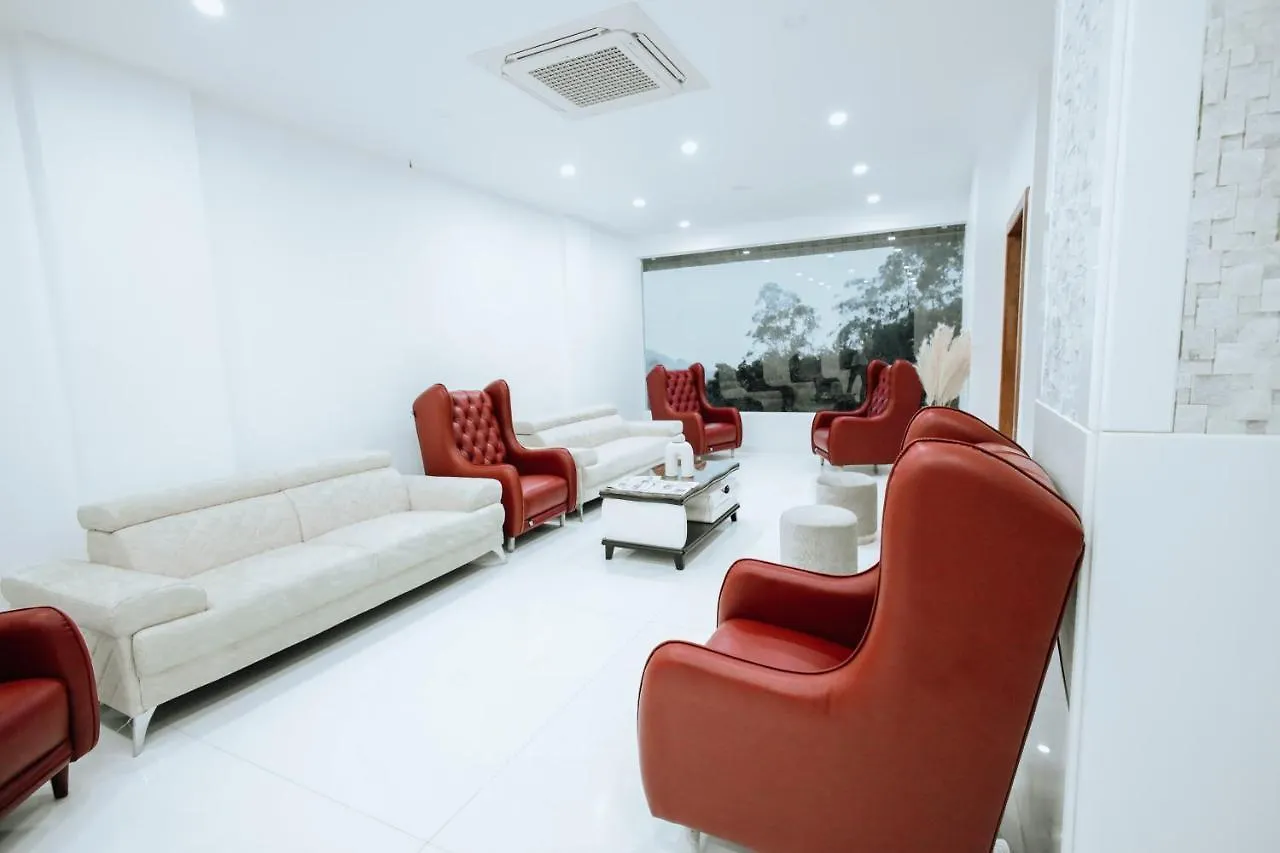 Hotel White House, Munnar Resort