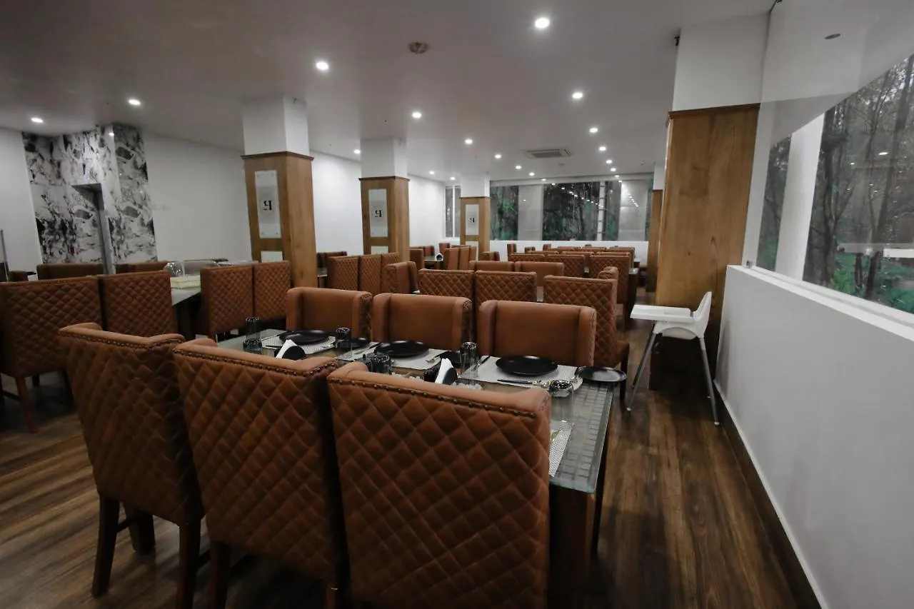 Hotel White House, מונאר 4*,  הודו
